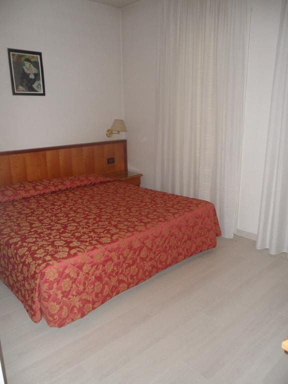 Hotel Ristorante Al Gabbiano Ponte di Piave Eksteriør billede