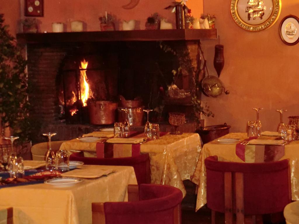 Hotel Ristorante Al Gabbiano Ponte di Piave Eksteriør billede