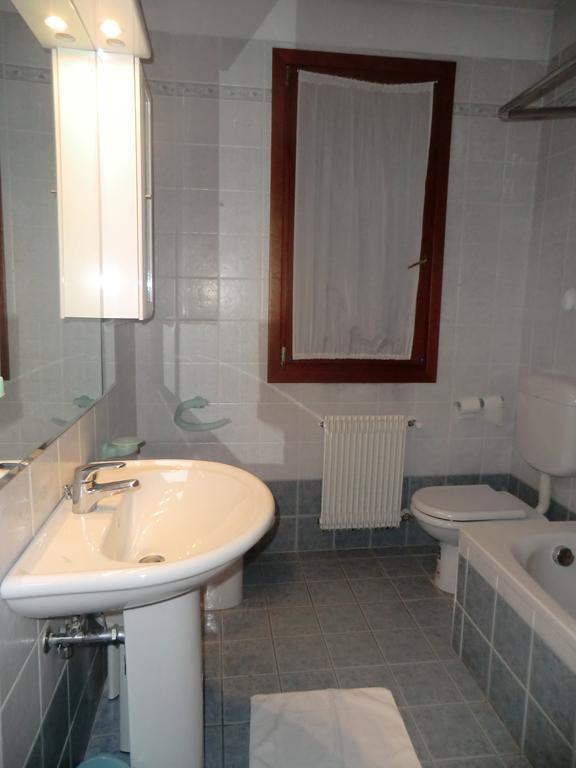 Hotel Ristorante Al Gabbiano Ponte di Piave Eksteriør billede